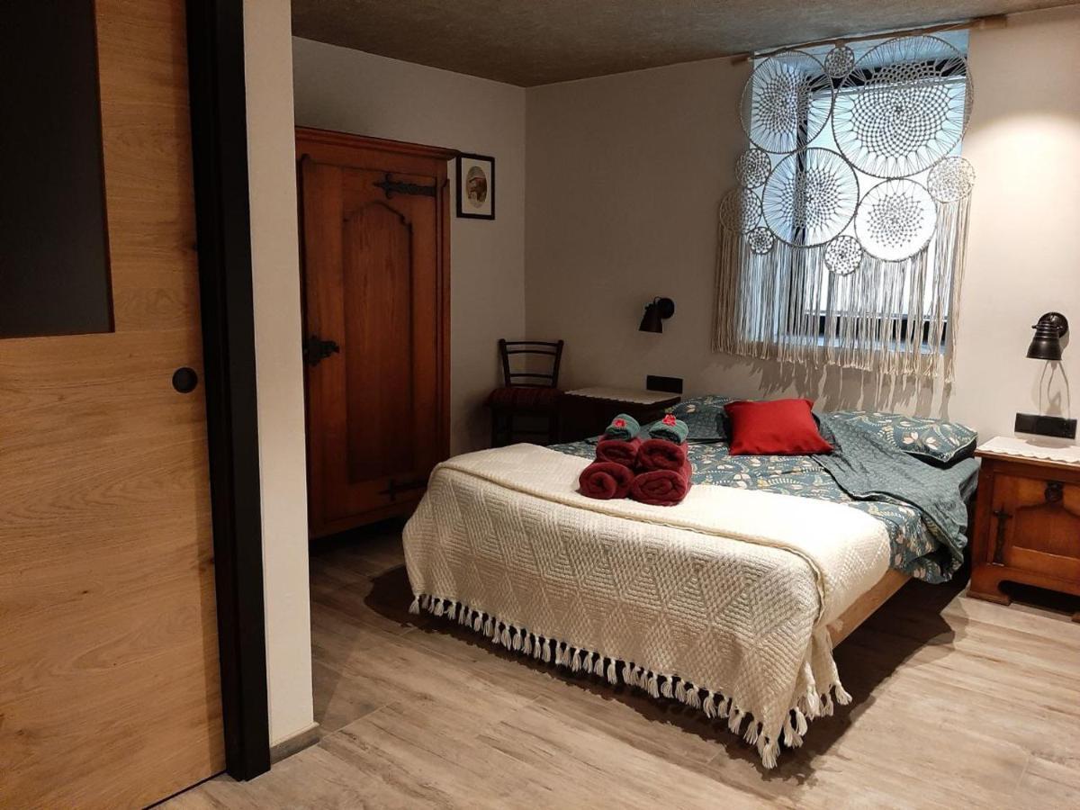 슬루데르노 Haus Fels B&B 외부 사진